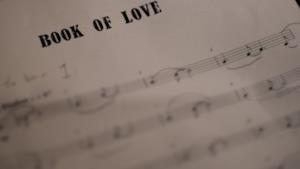 Peter Gabriel - The Book of Love (Video ufficiale e testo)