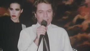 Robert Palmer - Addicted to Love (Video ufficiale e testo)