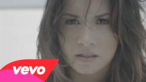 ► Demi Lovato - Skyscraper (new video 2011)