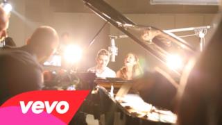 Ariana Grande - Almost Is Never Enough (Video ufficiale, testo e traduzione lyrics)
