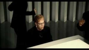 Blue - Sorry Seems To Be The Hardest Word (feat. Elton John) (Video ufficiale e testo)