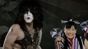 Kiss & Momoiro Clover Z - Yume No Ukiyo Ni Saitemina (video ufficiale e testo)