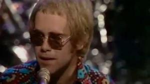 Elton John- live 1971 con Levon estratto dall' album Madman Across the Water