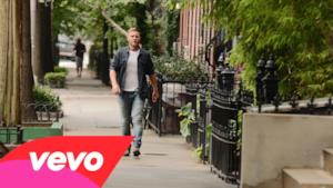 Gary Barlow - Let Me Go (Video ufficiale, testo e traduzione lyrics)