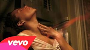 Alicia Keys - Fire We Make (Video ufficiale, testo e traduzione)