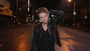 Conor Maynard - Turn Around (Video ufficiale e testo)