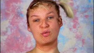 Sia - Buttons (Video ufficiale e testo)