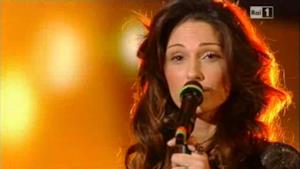 Anna Tatangelo - Bastardo (serata finale Sanremo 2011)