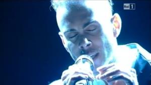 Asaf Avidan - One Day/Reckoning Song (Live Sanremo 2013)